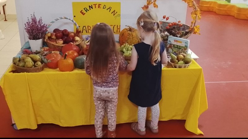 Motiv zum Thema: Erntedankfest im Familienzentrum Krachmacherstraße