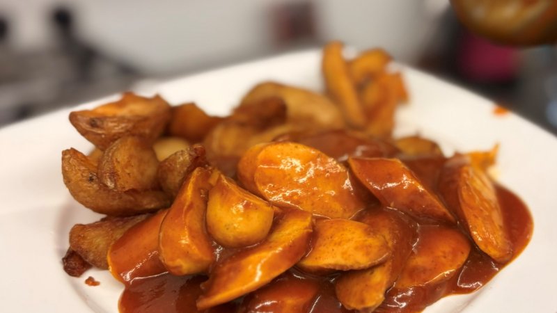 Motiv zum Thema: Currywurst am Tag der Pflege
