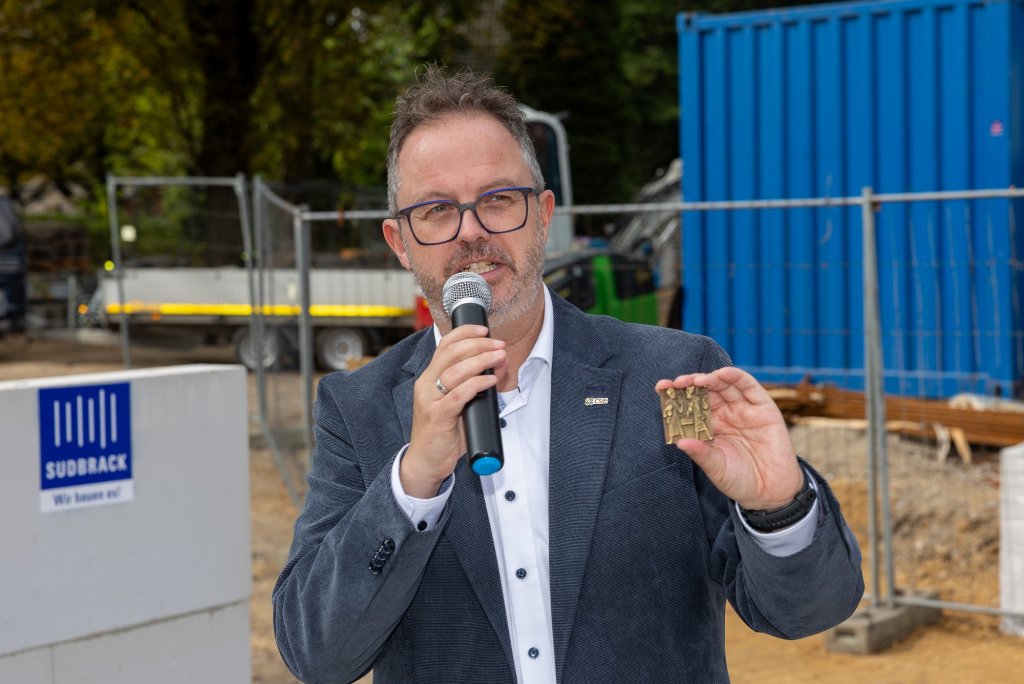 260912_grundsteinlegung_hospiz-41
