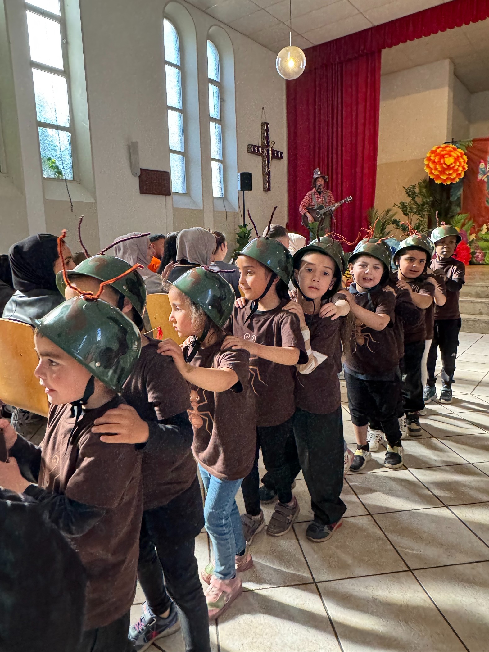 Kinder als Ameisen